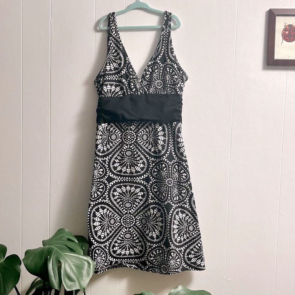 Patagonia ~ Boho Patterned, Sleeveless, Athletic, Margot V-Neck Dress